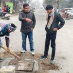 रुड़की नगर में कोहरे और सड़क सुरक्षा के दृष्टिगत जल संस्थान का चैंबर कार्य युद्ध स्तर पर चलेगा:-जुनैद गौड