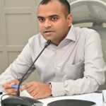 जिलाधिकारी ने पांच प्रशासनिक अधिकारियों को देहरादून के लिए किया अवमुक्त